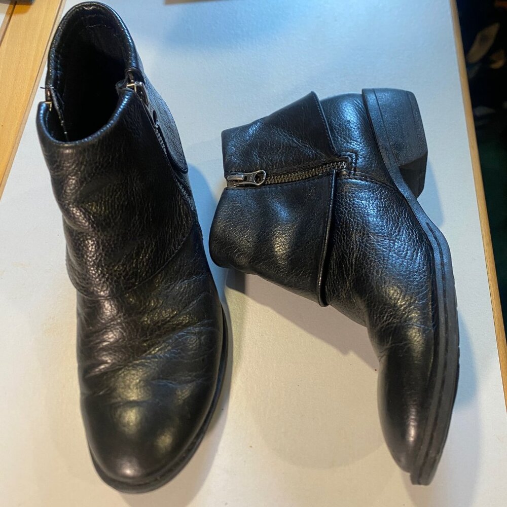 BOC Born Concepts - Size 6M - Atlana Black Leather Ankle Boots Fold Over Design